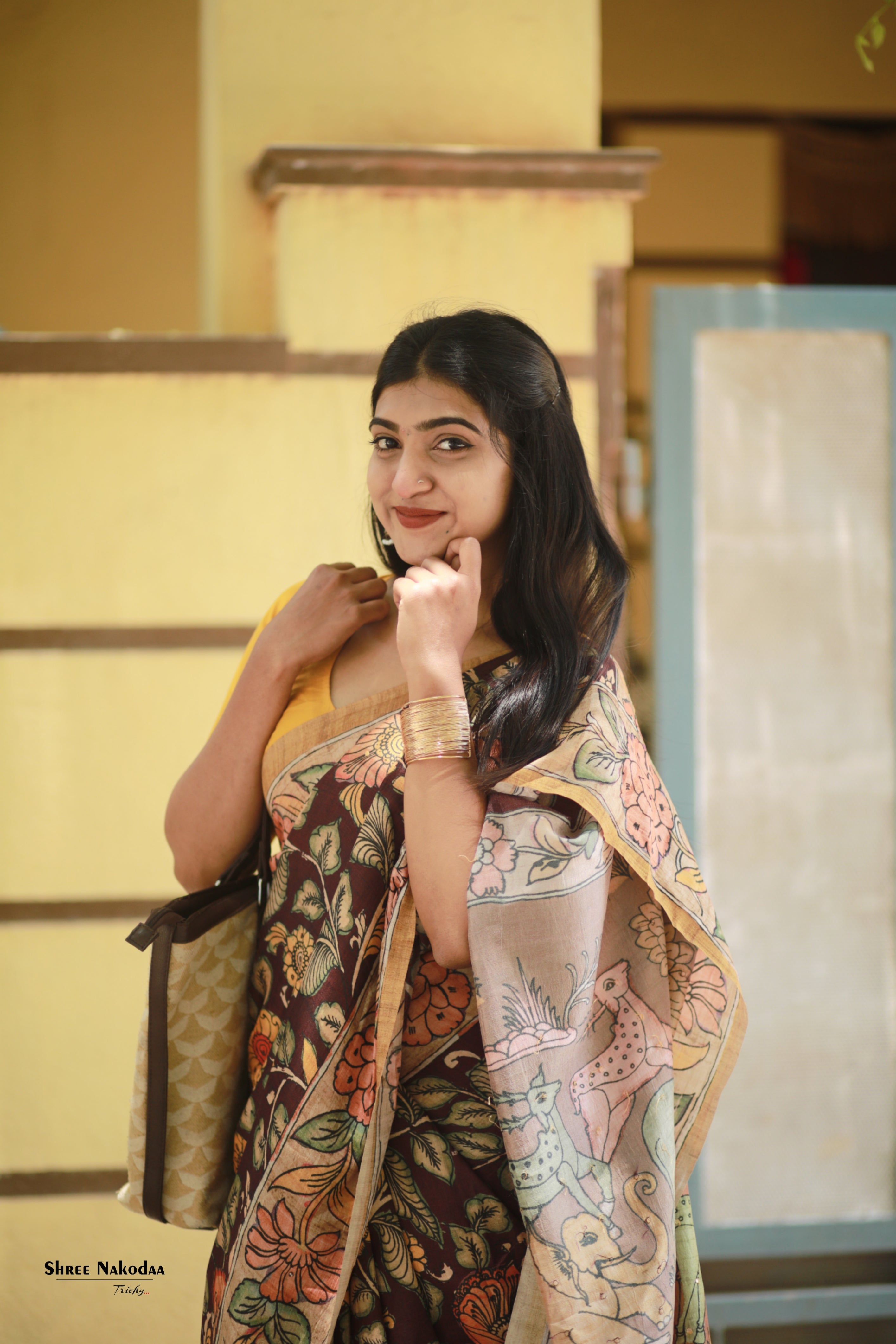 SAREE