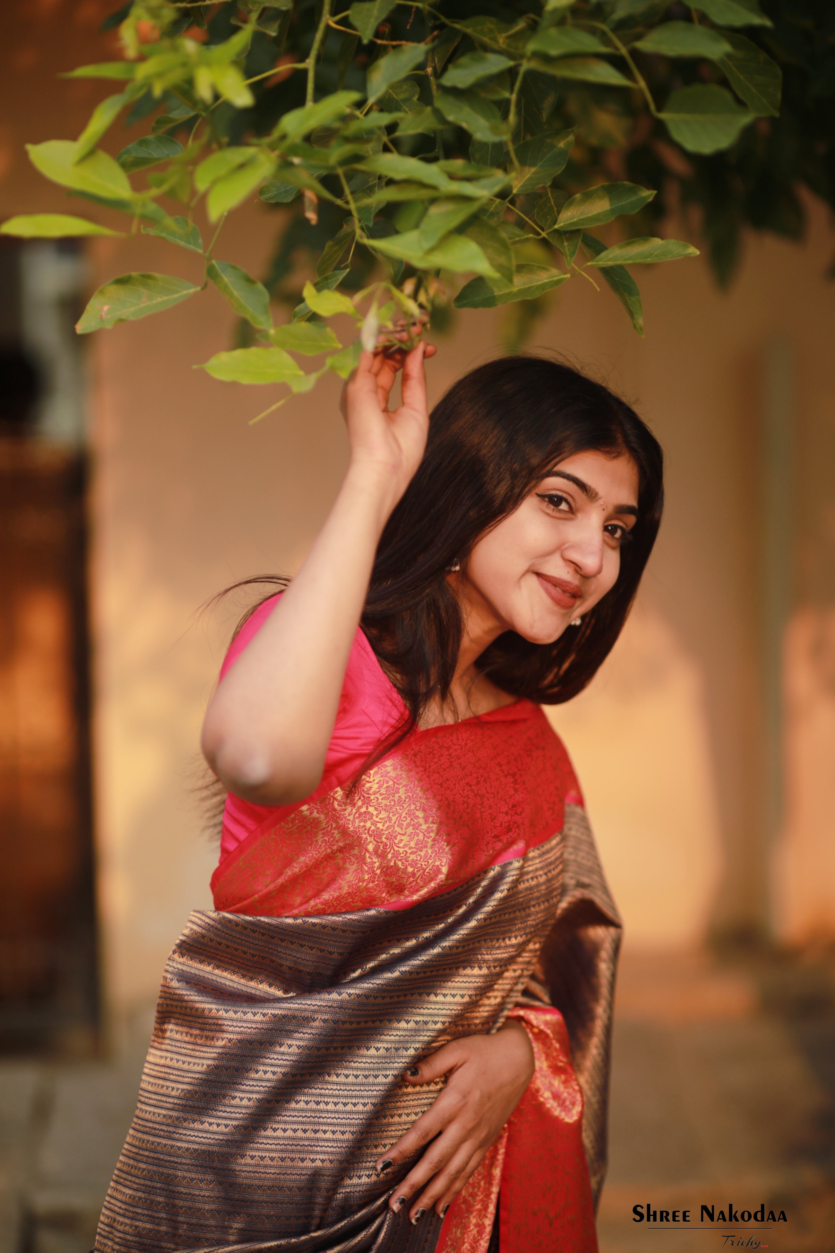 SAREE