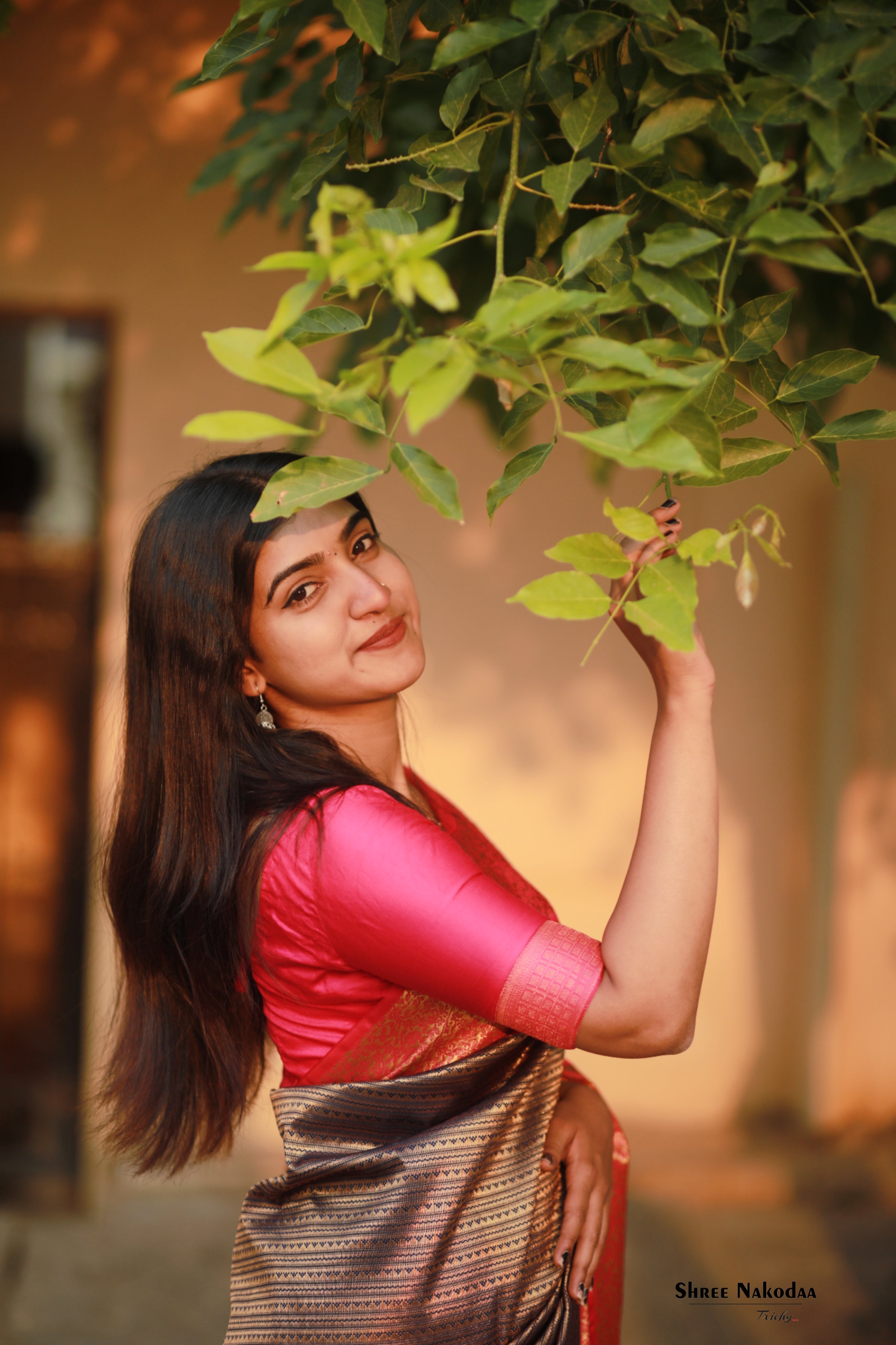 SAREE