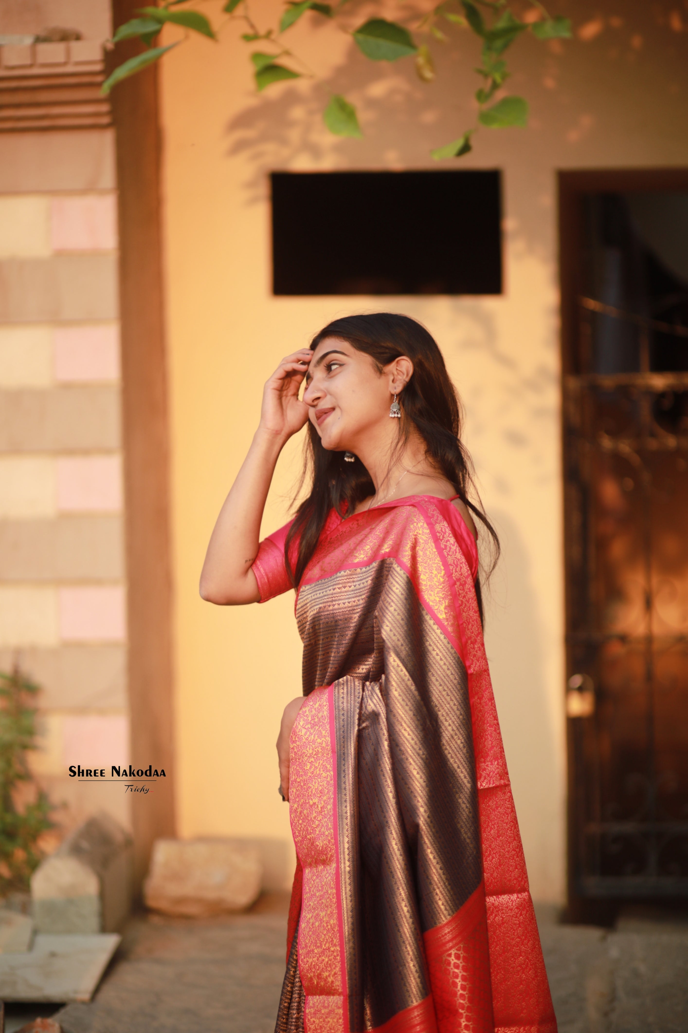 SAREE