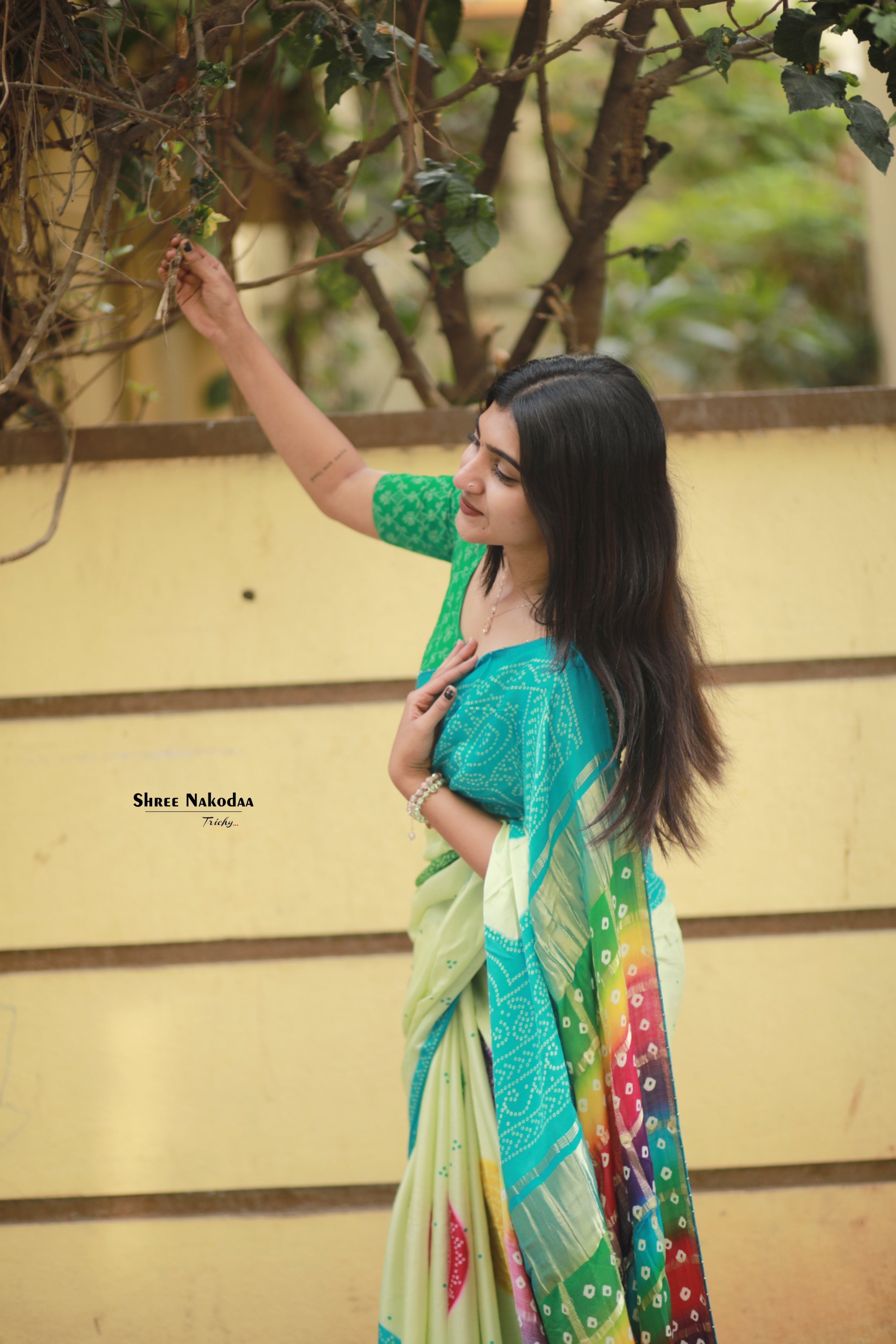 SAREE
