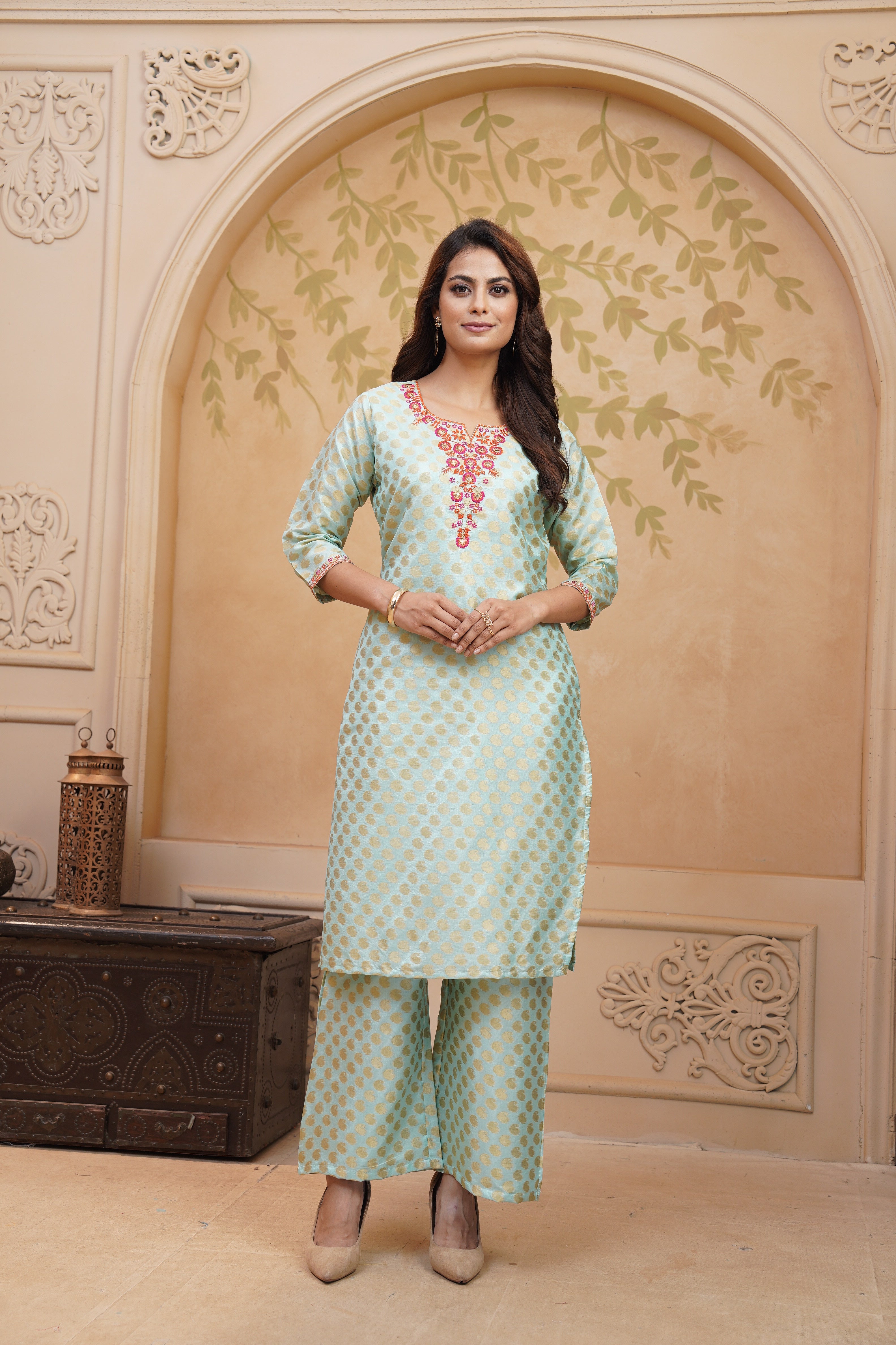 kurthi set