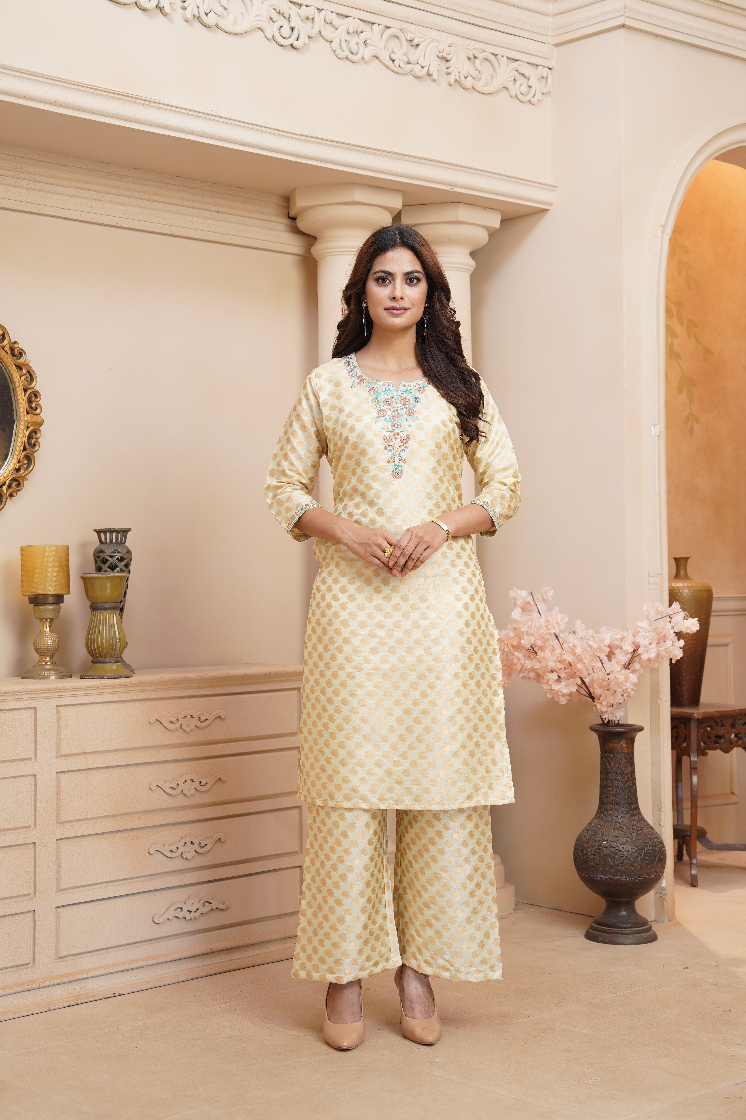kurthi set