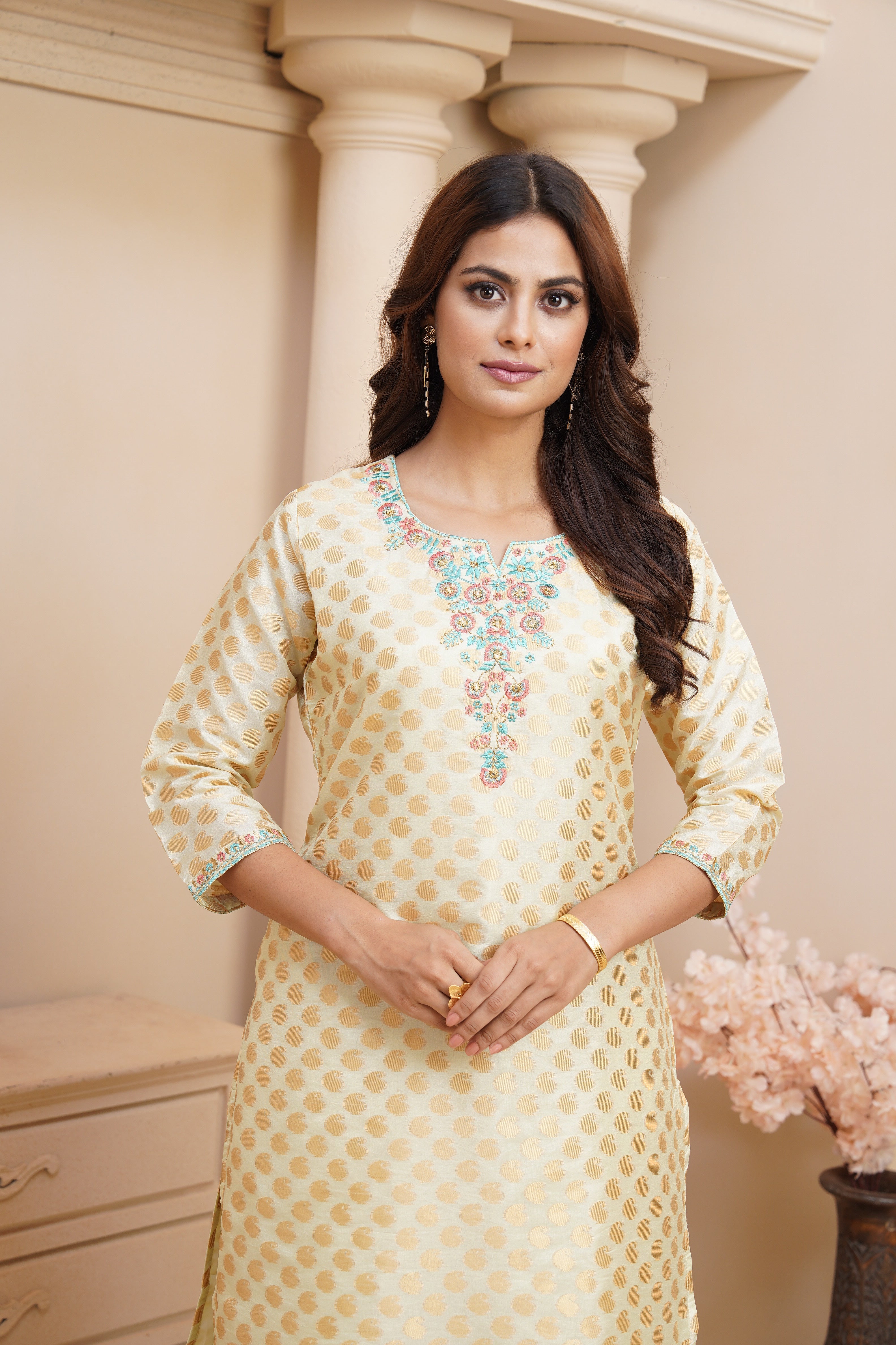 kurthi set