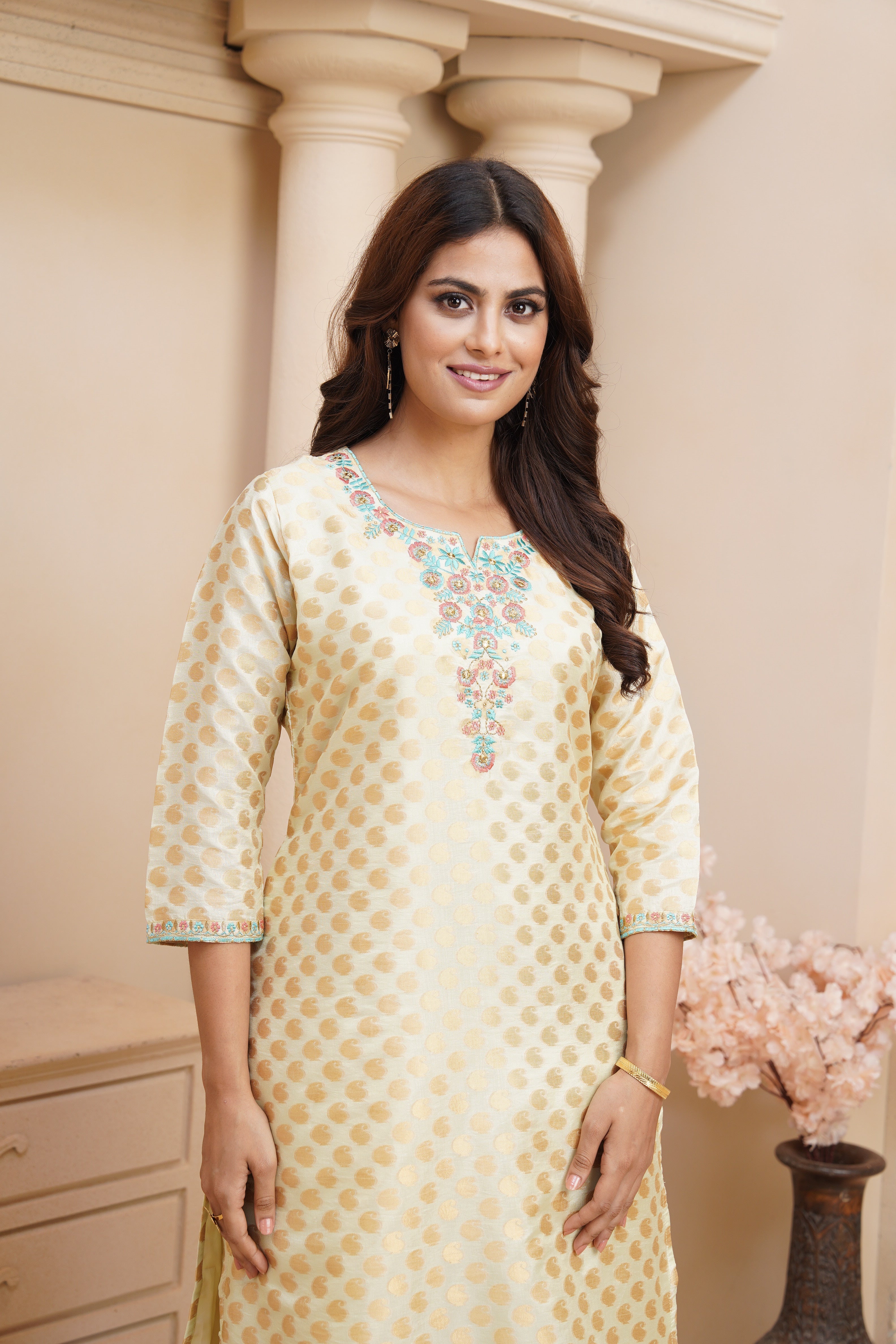 kurthi set